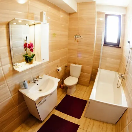 Orchid Seaview Summerland * Mamaia