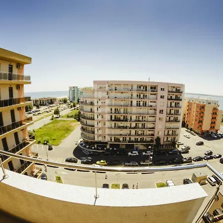 Orchid Seaview Summerland Apartmán *