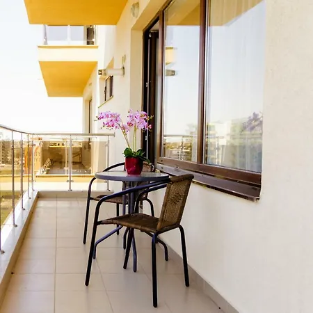 Apartment Orchid Seaview Summerland *